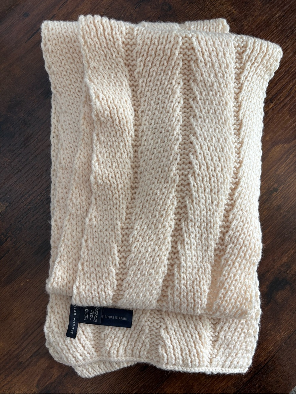 Banana Republic Ivory 100% Wool Chunky Knit Scarf One Size 83 Inches Long